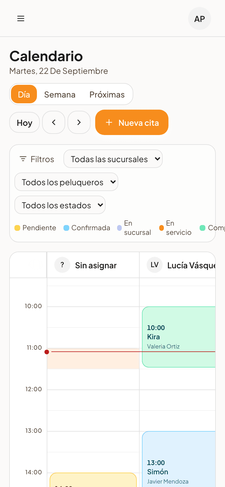 La misma agenda en el celular del personal, para revisar la carga del día desde cualquier sede.