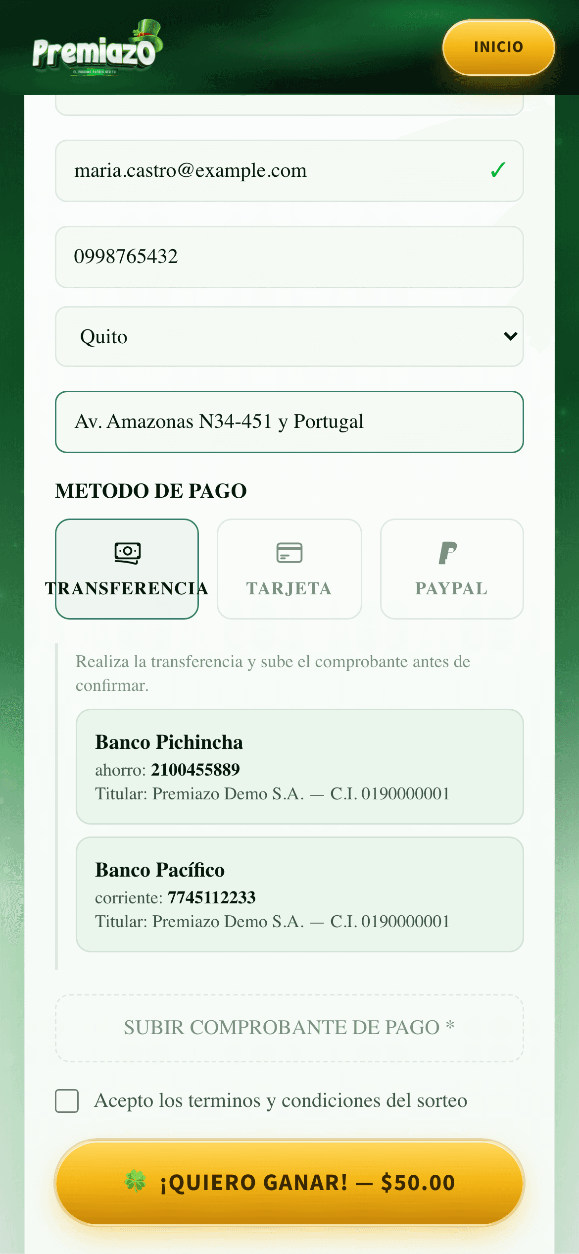 El pago desde el celular, con los datos bancarios a la mano y el botón de subir el comprobante.
